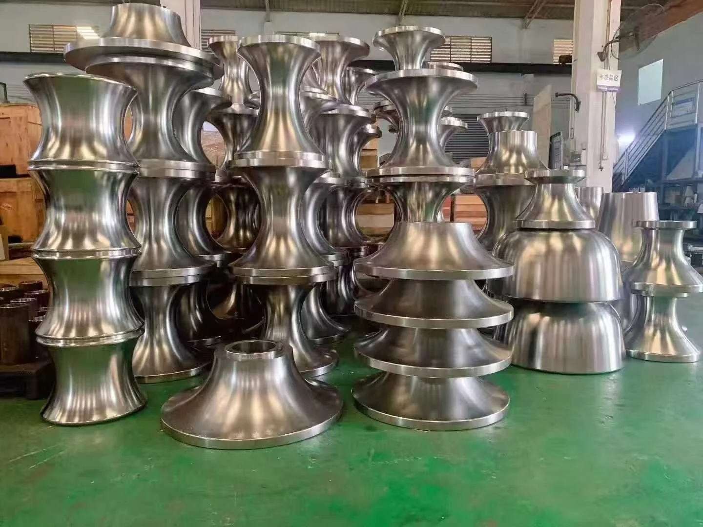 Stainless reducers & formed components